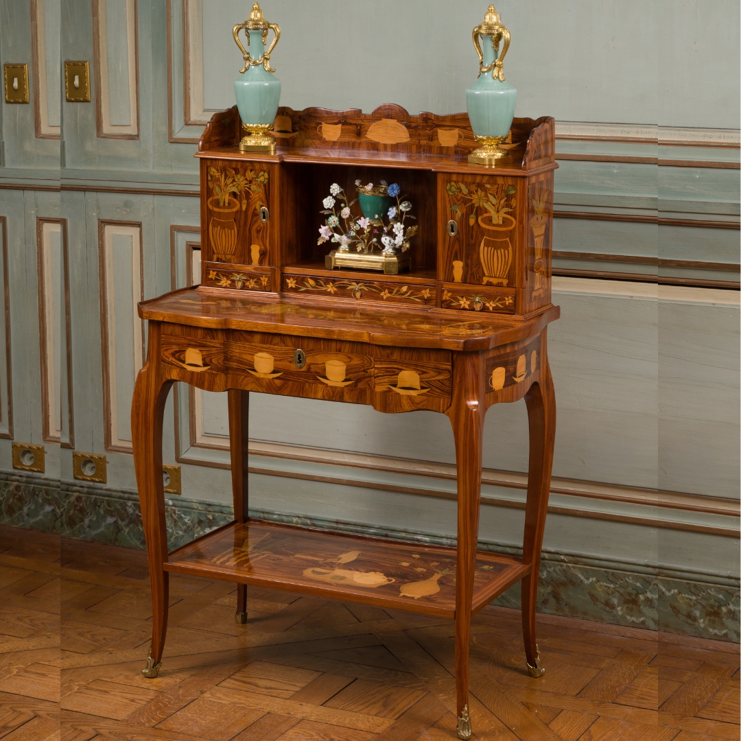 Bonheur-du-jour de milieu d’époque Transition attribué à Charles Topino