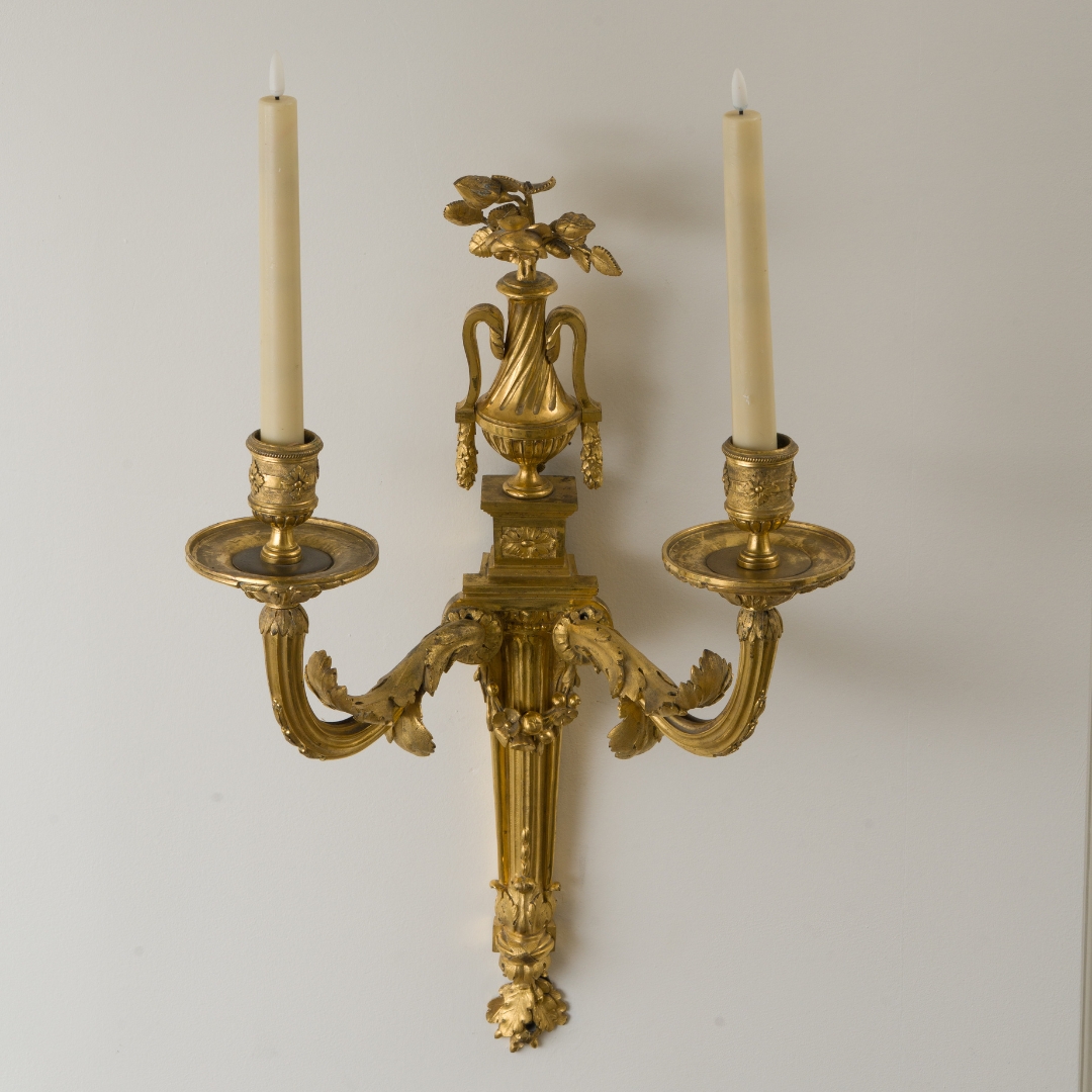 Paire d’appliques Louis XVI