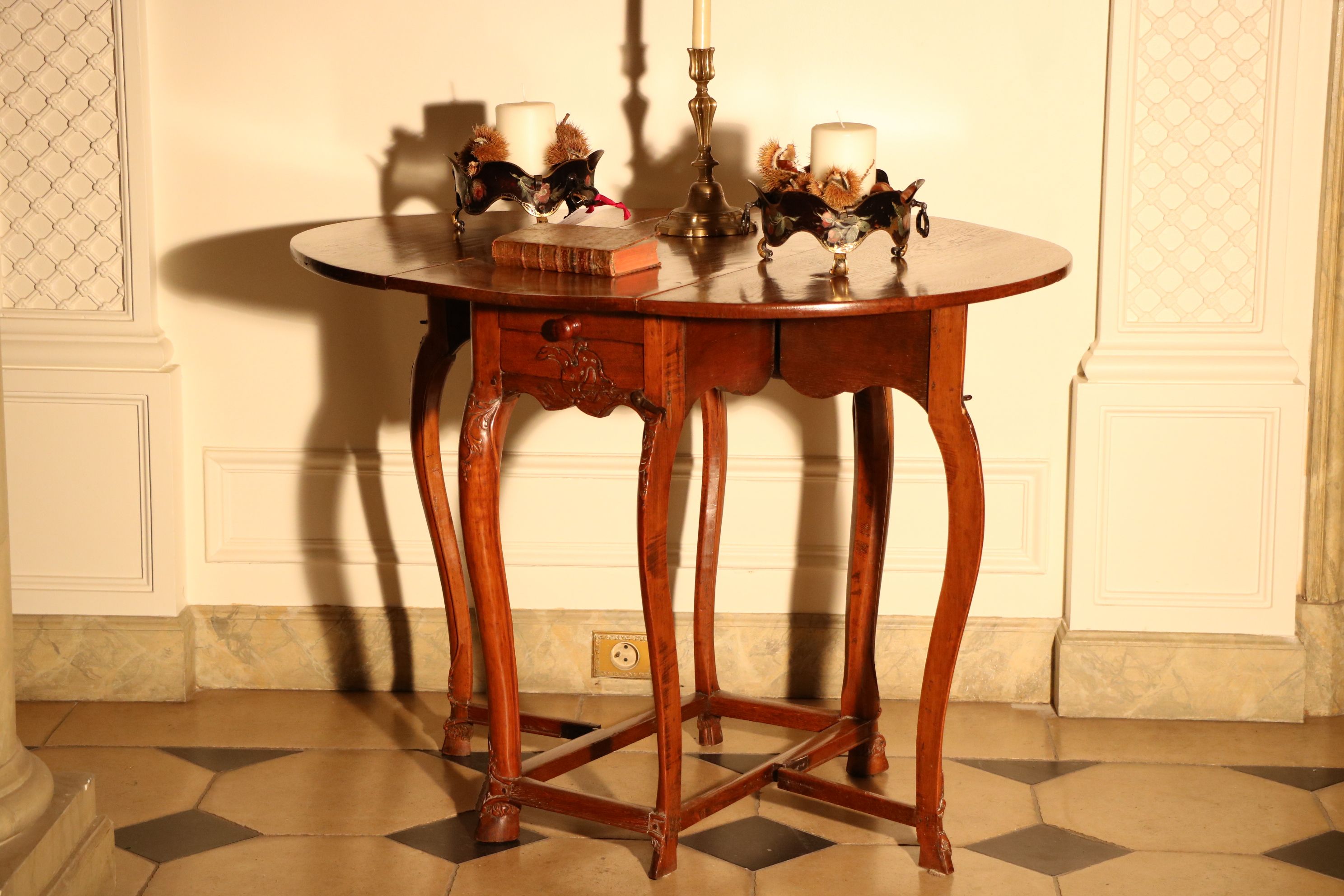 Table en noyer
