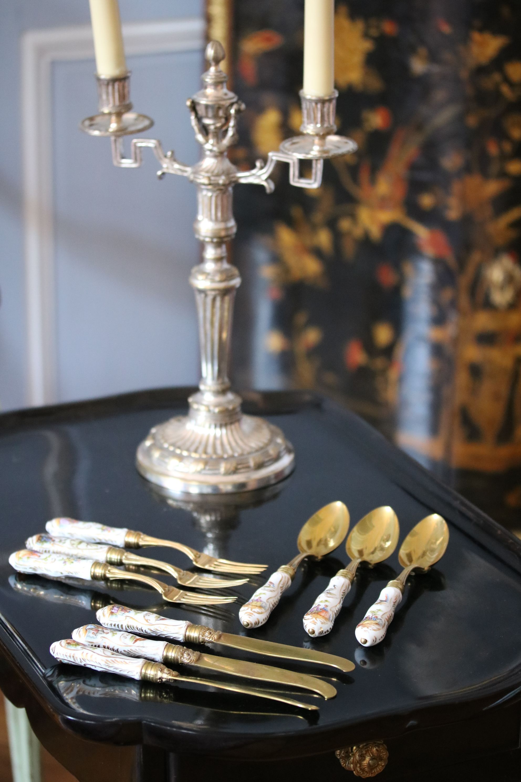 Service à dessert de 36 pièces en porcelaine de Meissen