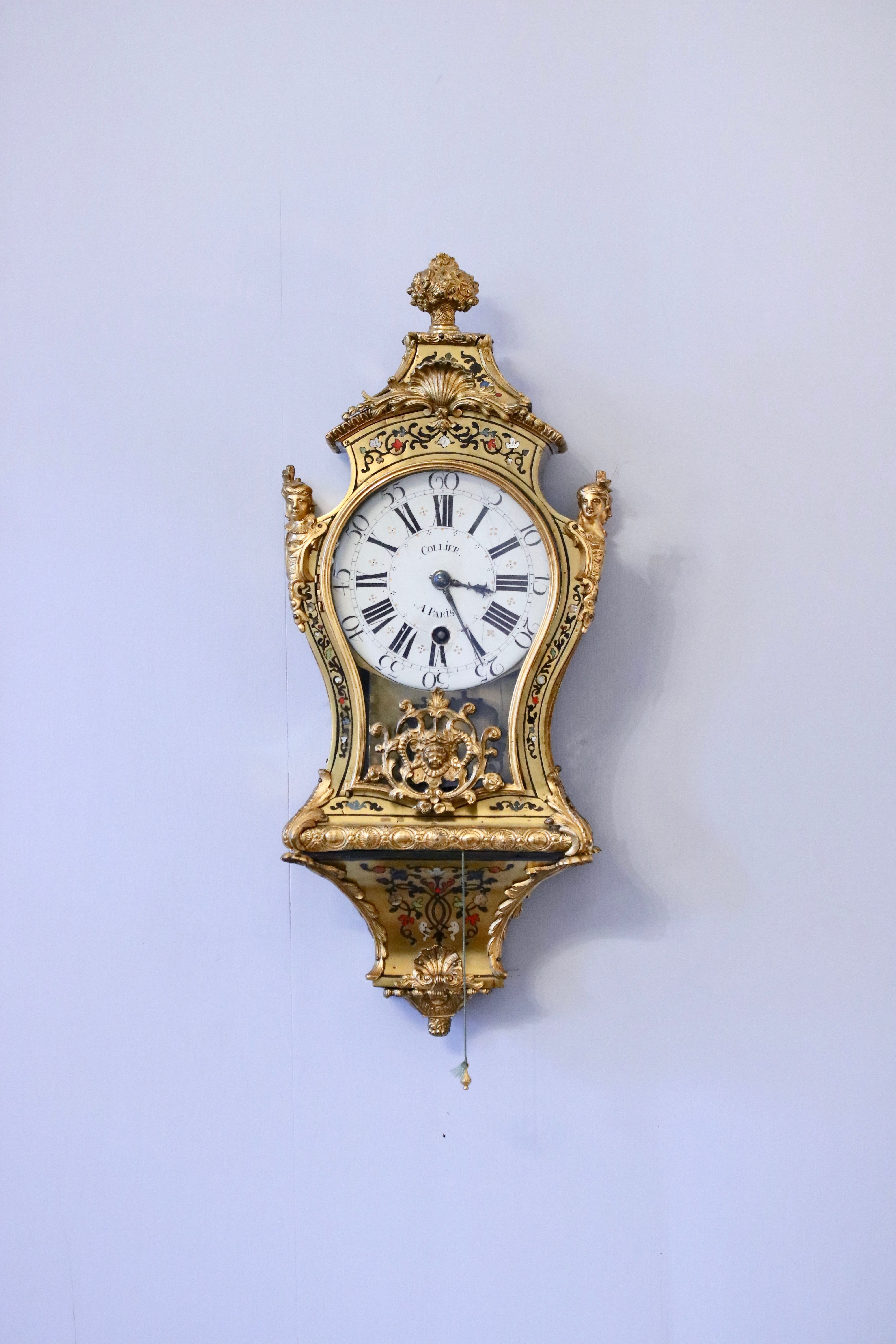 Cartel d'alcôve à tirage aux cinq couleurs