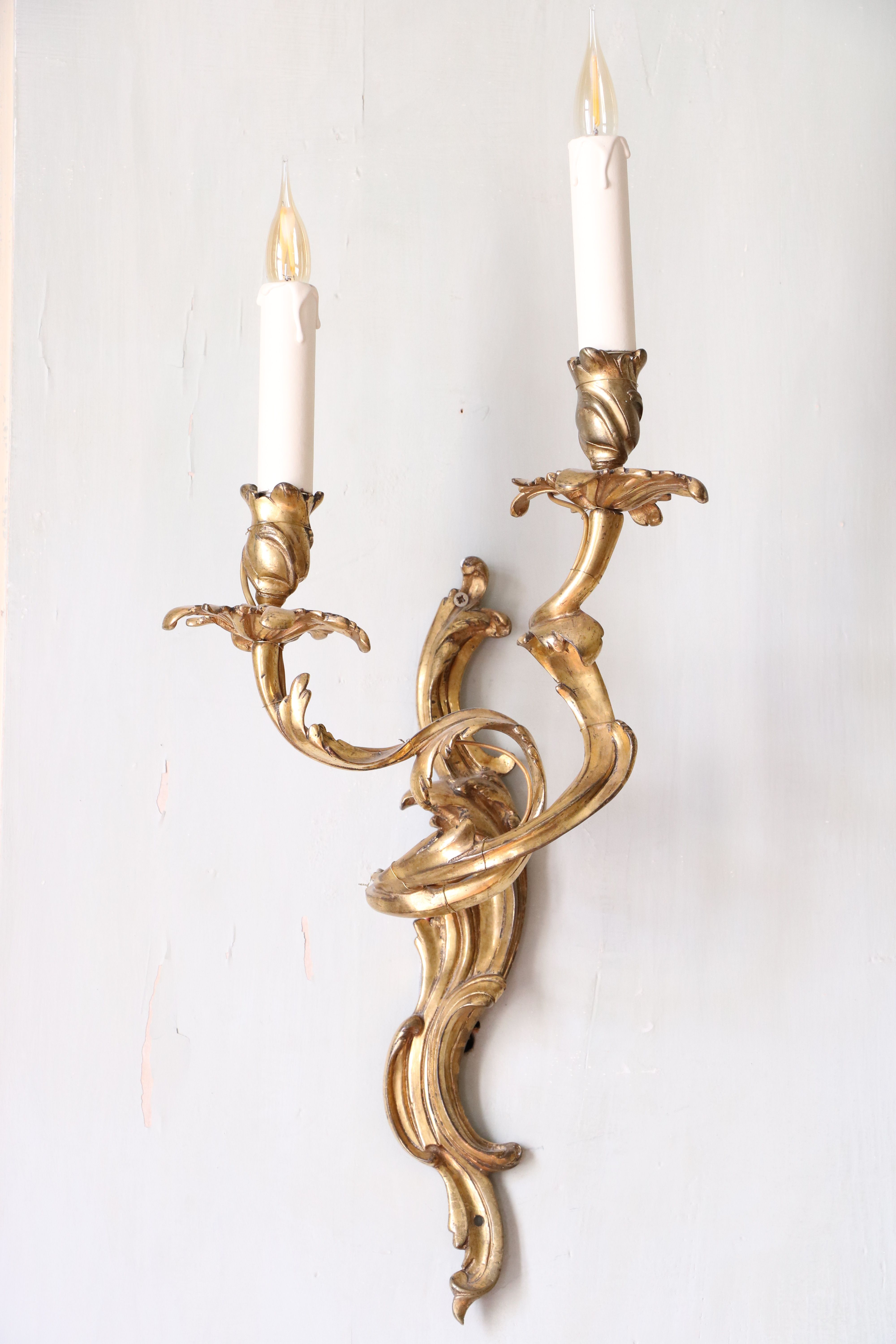 Paire d'applique Louis XV en bronze doré